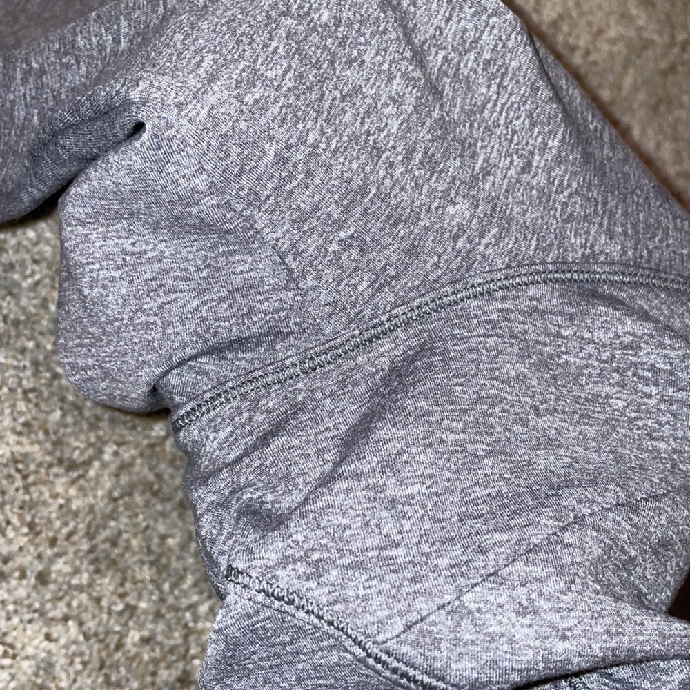 Lululemon Cropped Athletic Pullover - image 8